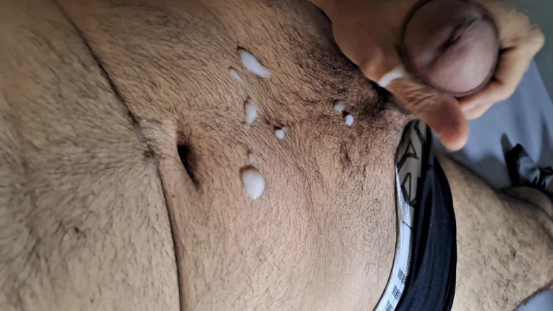 snappyblindfold3: A Well-beaten Handjob, with a Lot of Cum Squirting From...