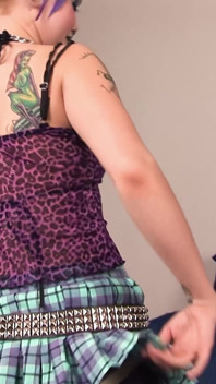 Goth punk daisy tanks lagi asik