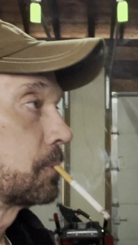 Nevlastní otec Sdílení kouře