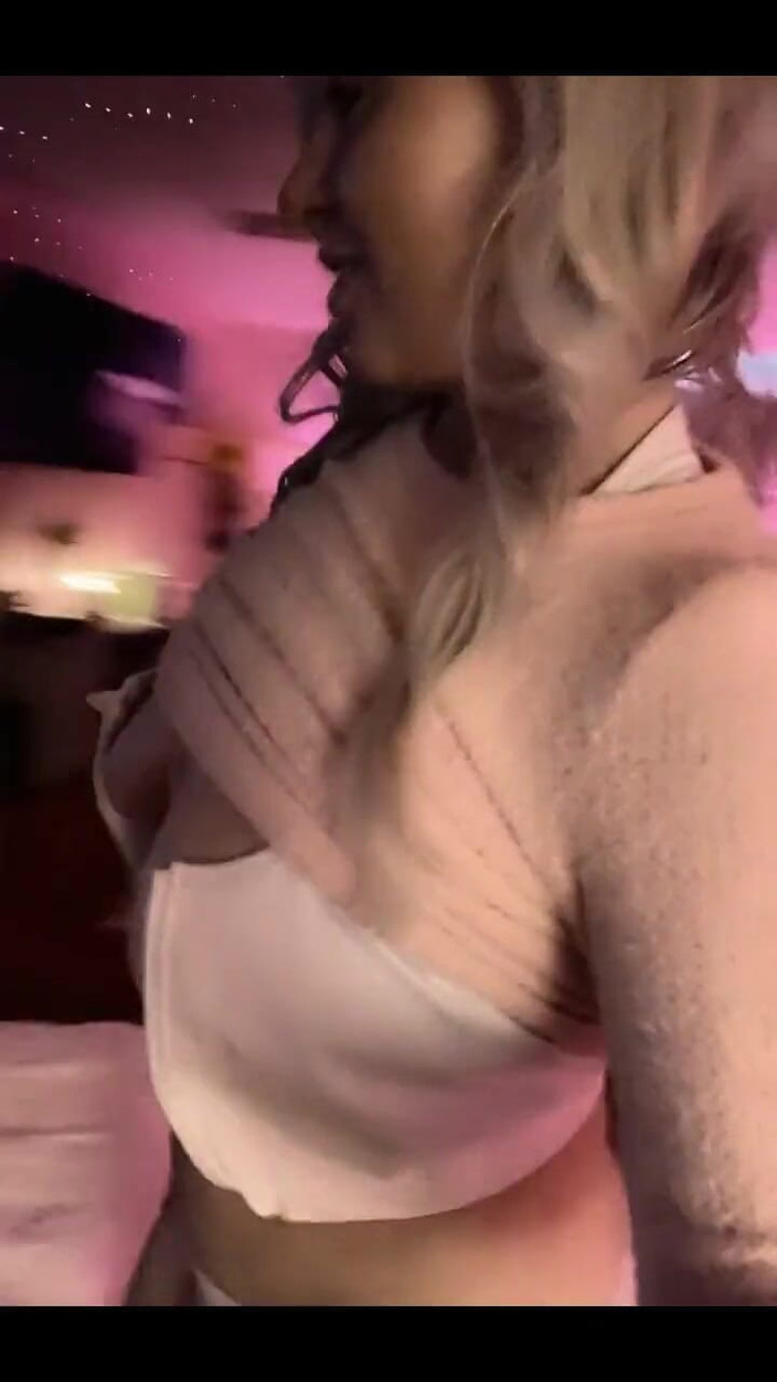 PaintedRose: Rozbierzmy się