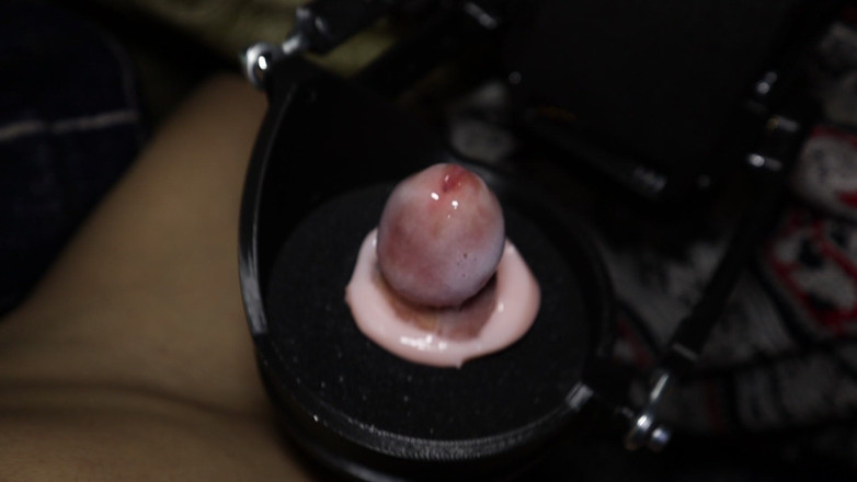 SEXY_GUYBEST: Try Not to Cum with This Miracle Machine for a...