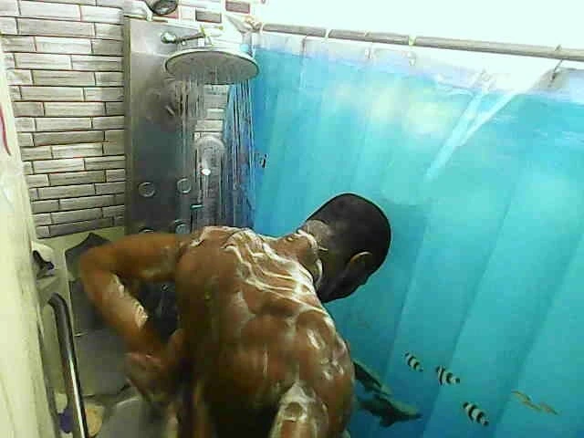JackFroxst: Shower time - Part 1