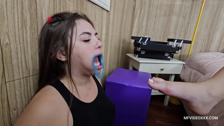 MF Feet: Felsäkra fötter sväljer