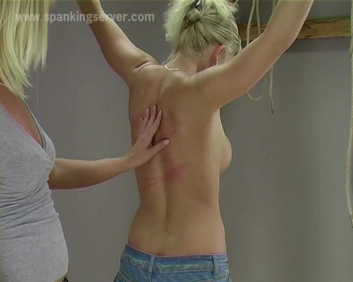 Spanking Server: Nikolleta Bb Classic08155