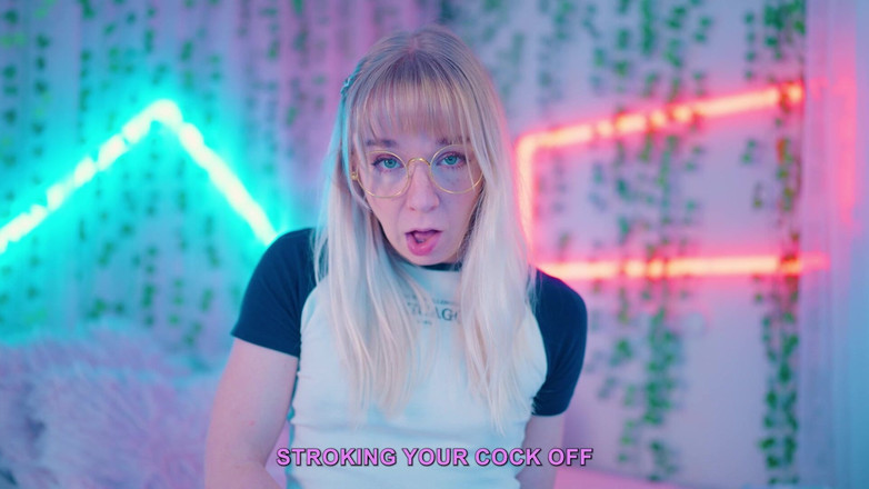 Jolie Lyon: Menonton lucah dengan sepupu tiri membawa kepada kali pertama