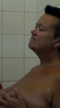 John Is Pissing on Jen in the Shower