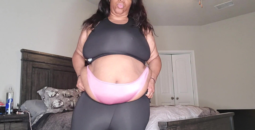 Josie4yourpleasure: Przymierzając ten zestaw. Nie mogę się doczekać, aż nowe kwiatowe...