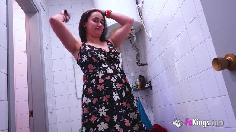 FAKings: Sporcu Olimpiyattan penis istiyor. Sofia Jimenez, Sahtelikte Yeni Bir Kadın