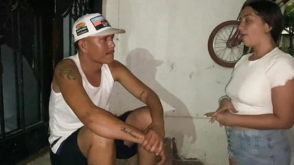 Joraul: Bohlamku rusak dan aku menelepon tetanggaku tapi dia ingin aku...