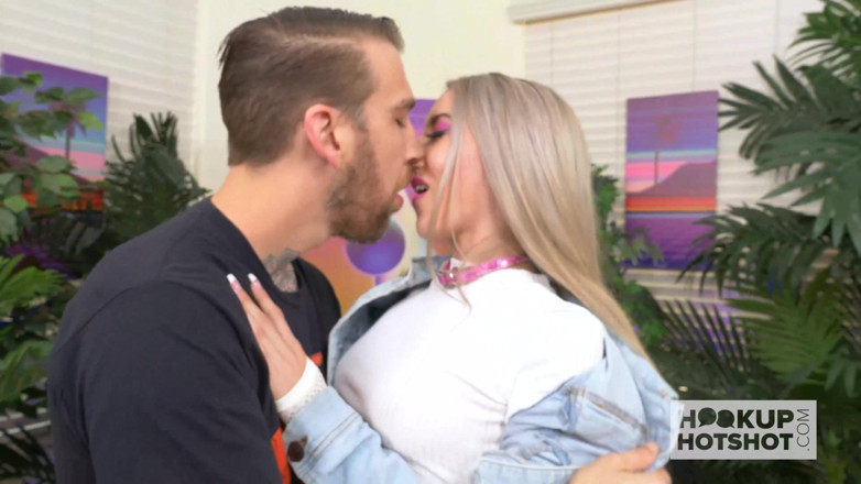Hookup Hotshot: Blonde Juicy Newbie Slut Sweet Sophia Gets Smashed Rough!
