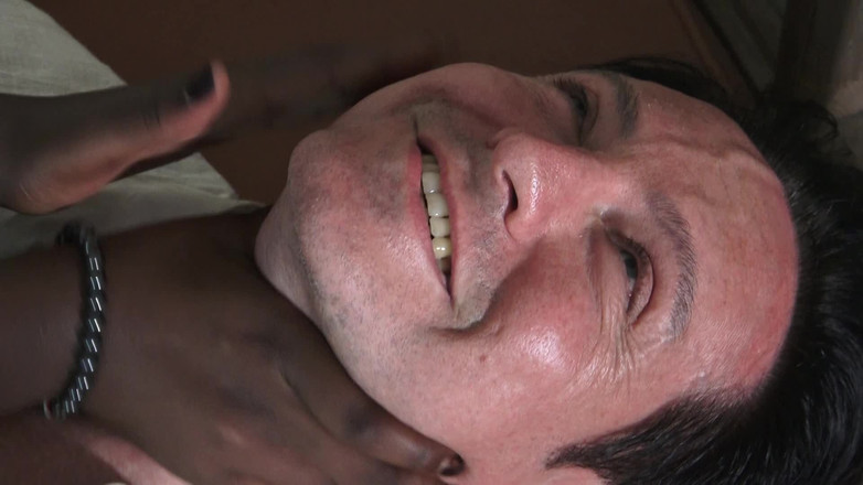 Femdom Austria: Otrok dávení otroka pro ebenovou paní