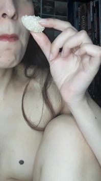 Nude and Eat