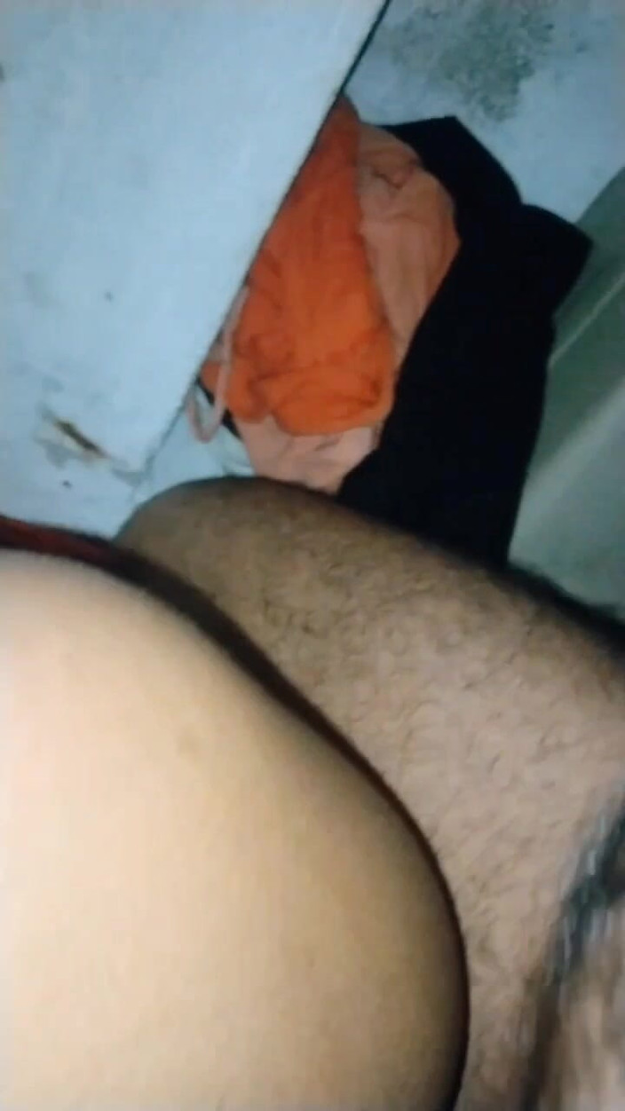 CHOUDHARYJAAN: Hintli üvey kız kardeş üvey erkek kardeşi tarafından sikiliyor Hintçe ses, desi...