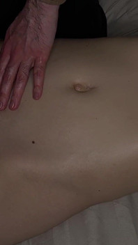 떨리는 행복에 기름진 마사지: 더블 오르가즘!