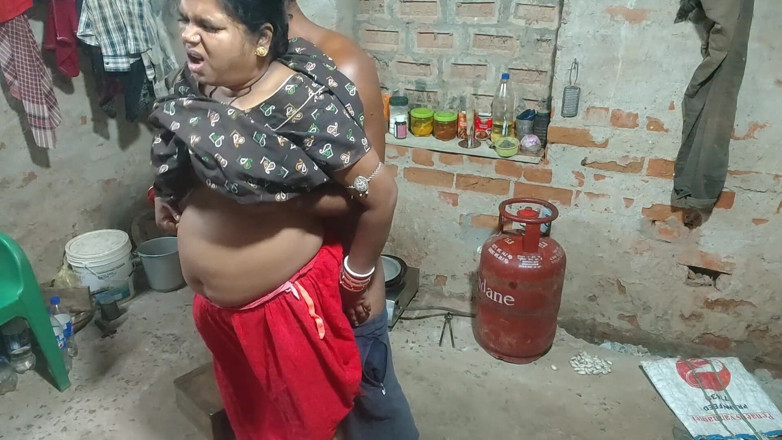Raju Raju: Left Naked in the Kitchen Room