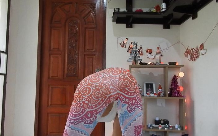 MissAnja_FH: Xtremely sweatydance, sborra in whitepanty