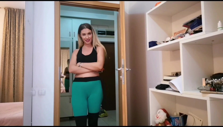 Erotic Tanya: Dirty socks JOI