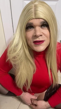 Sex Driven Horny Crossdresser Talks Dirty and Then Has Boyfriend Tell Her He’s Going to Slut Her Out for His Friends