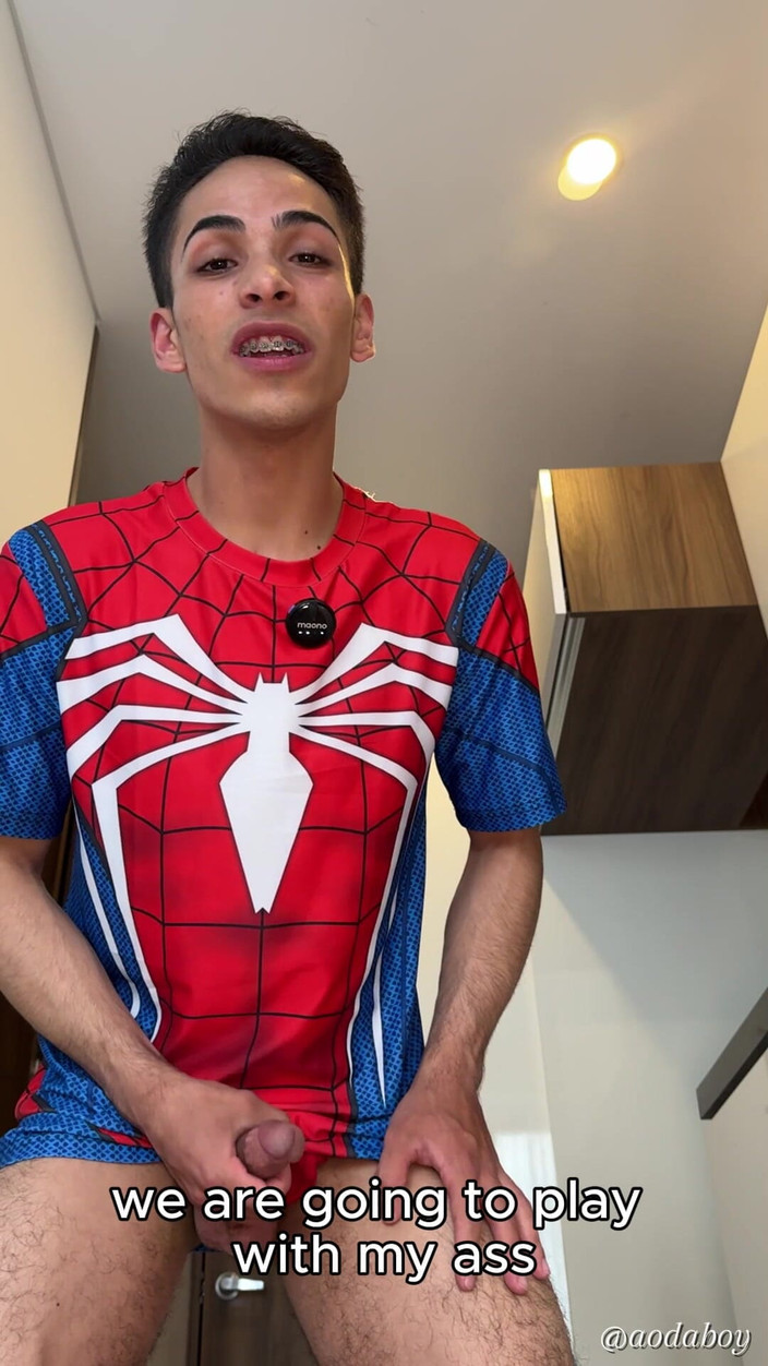 aodaboy: Honit při jízdě na dildu