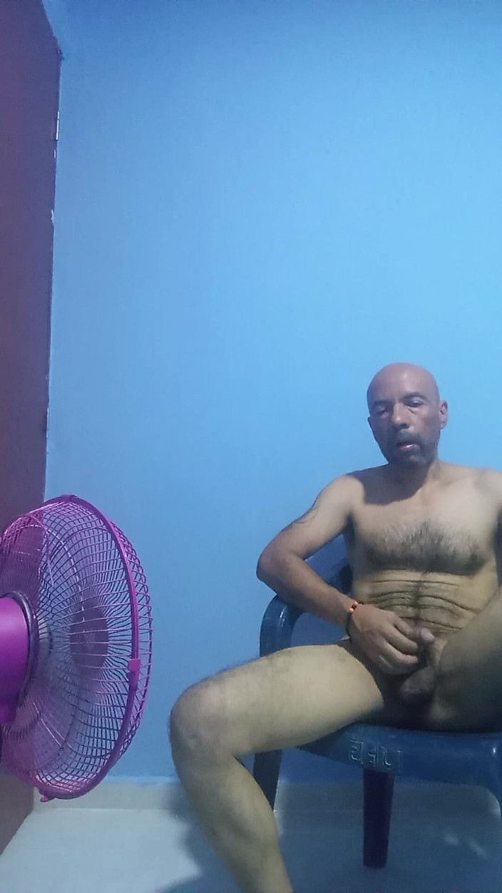 Jhonbahh: Zâmbet de pasiune