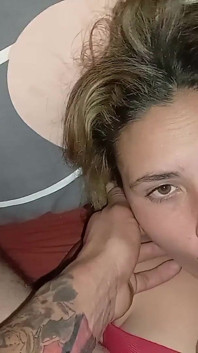 Mia cognata confessa che le piace così me ne approfittano per succhiare il mio cazzo