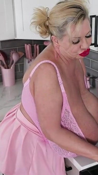 Claudia Marie in the Kitchen