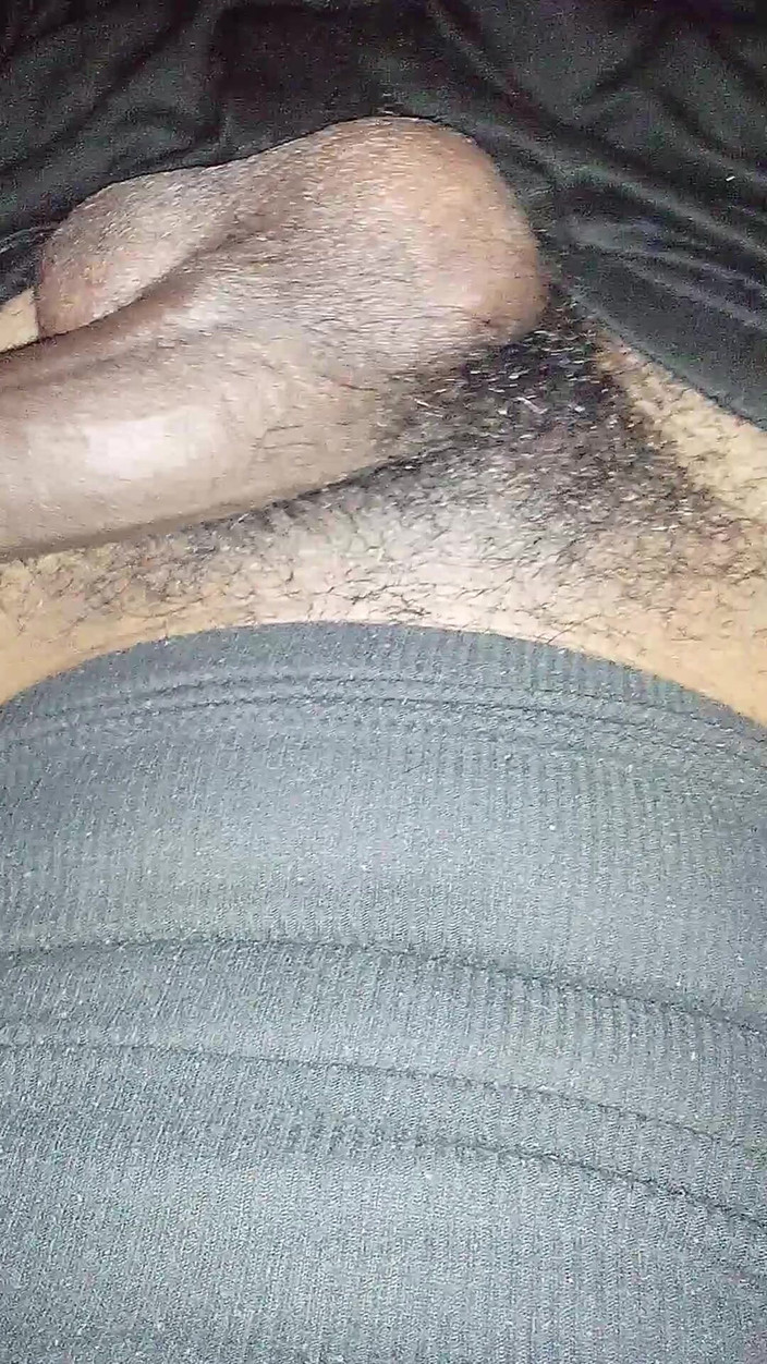 SweetDWillie456: Branler ce gros cul noir en train de baiser une...