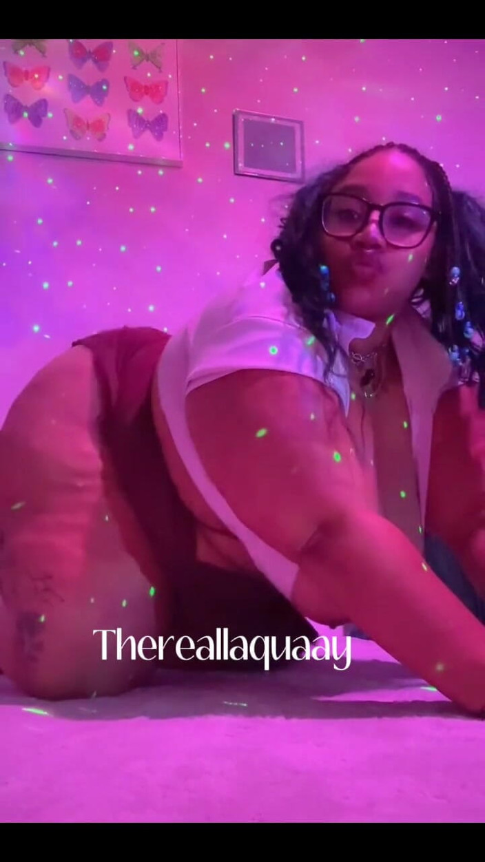 Biggdebbie solo: デビーケーキは本当にからかうタイプです、まったく