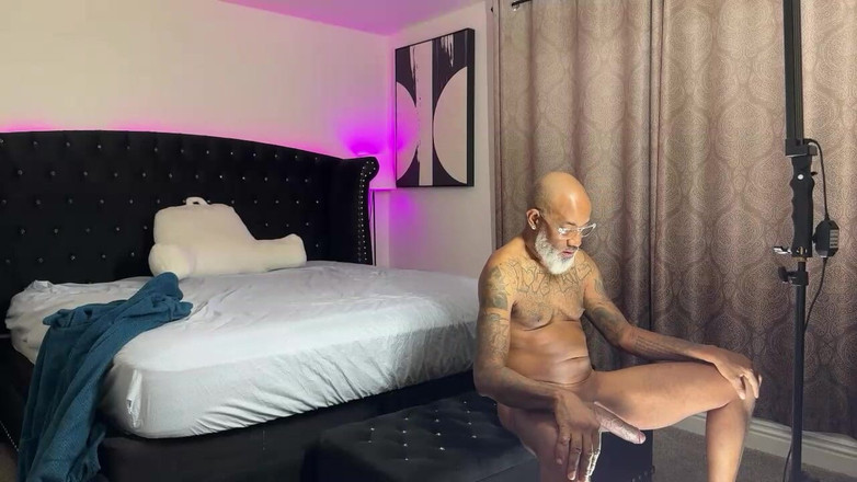 Shaundam: Hậu trường với Riley Jacobs