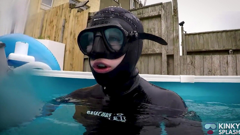 UKCuteGirl Lucy Lauren: Товстий 8-мм beauchat wetsuit, плавучий сеанс дражнити