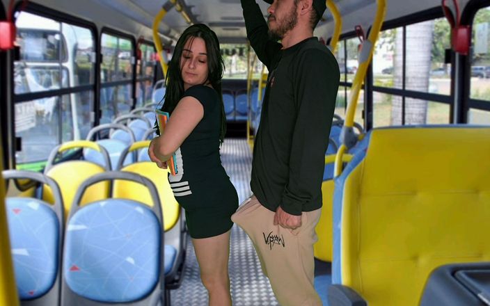 Jennyferpimenta: Studentin gefickt und gefickt im bus in der Öffentlichkeit!