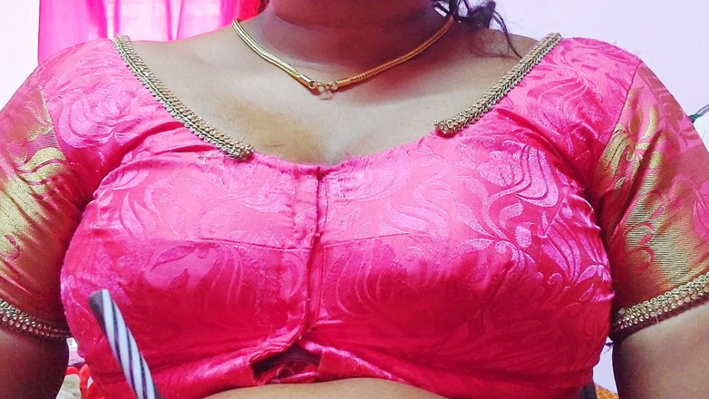 Desi Mohini: Gorąca mama mojego przyjaciela sama w domu