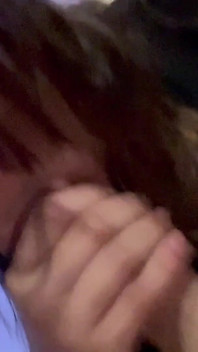 Queer imut nyepong pacarnya yang besar