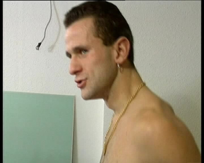 German Fuck Movie: Dietro Le Porte Tedesche È Scopato Diligentemente - Film Completo