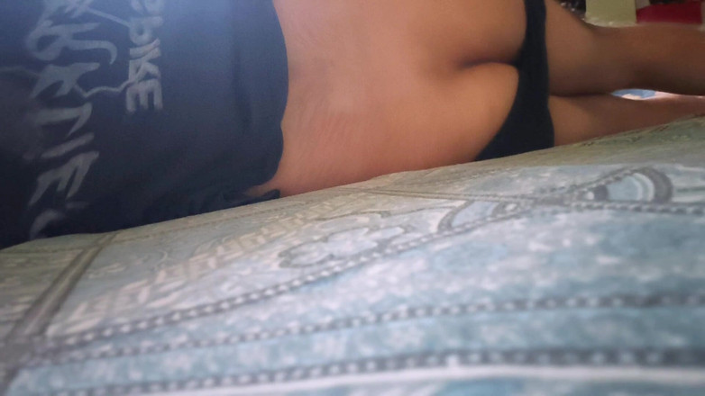 rruh_2024: Dva desi vesnické gayové si užívají hru s nahá tělem