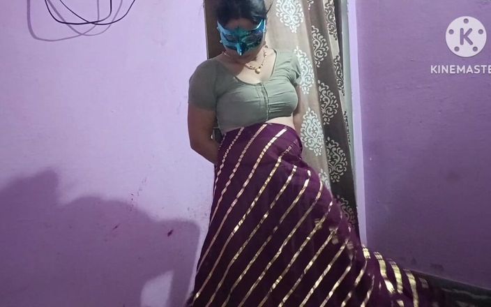 StepSiblingCaught: Indická bhabhi nosí nové sárí a připravená na tvrdé šukání kundičky