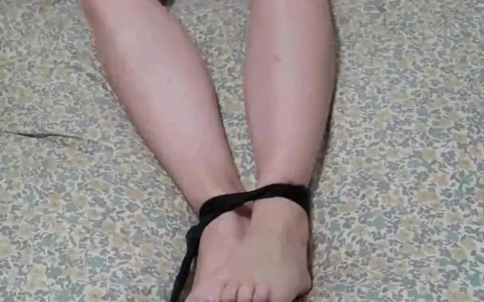 Mimiandevan: Tickle Her Sides Then Finger Her While Playing Tied up