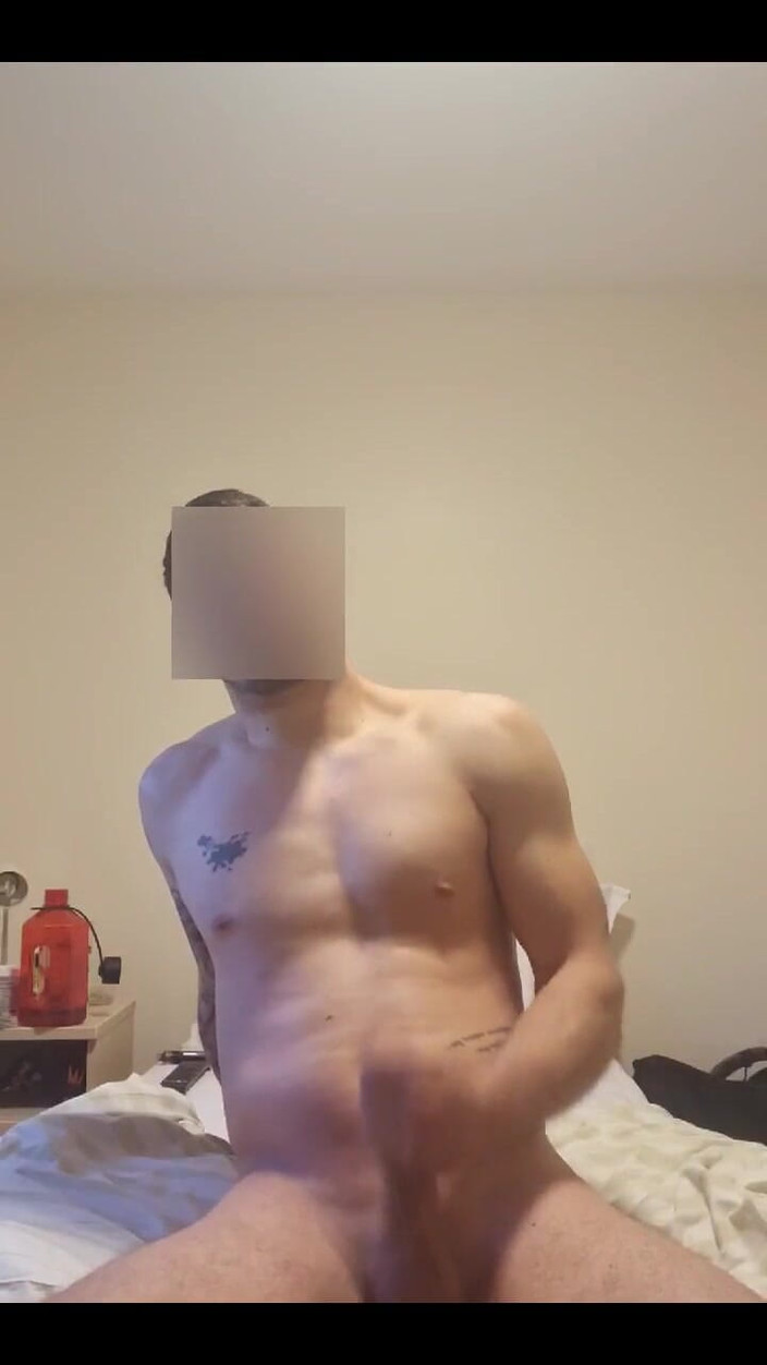 Englishtom20vip: Masturbasi sore-sore yang nggak bisa dipuasin sama pacarnya