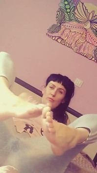 Peepshow doigte sa chatte poilue et sa chatte mouillée, MILF russe, Ginnagg