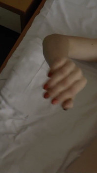 처음으로 빨아주는 마른 캐스팅 소녀 Realy