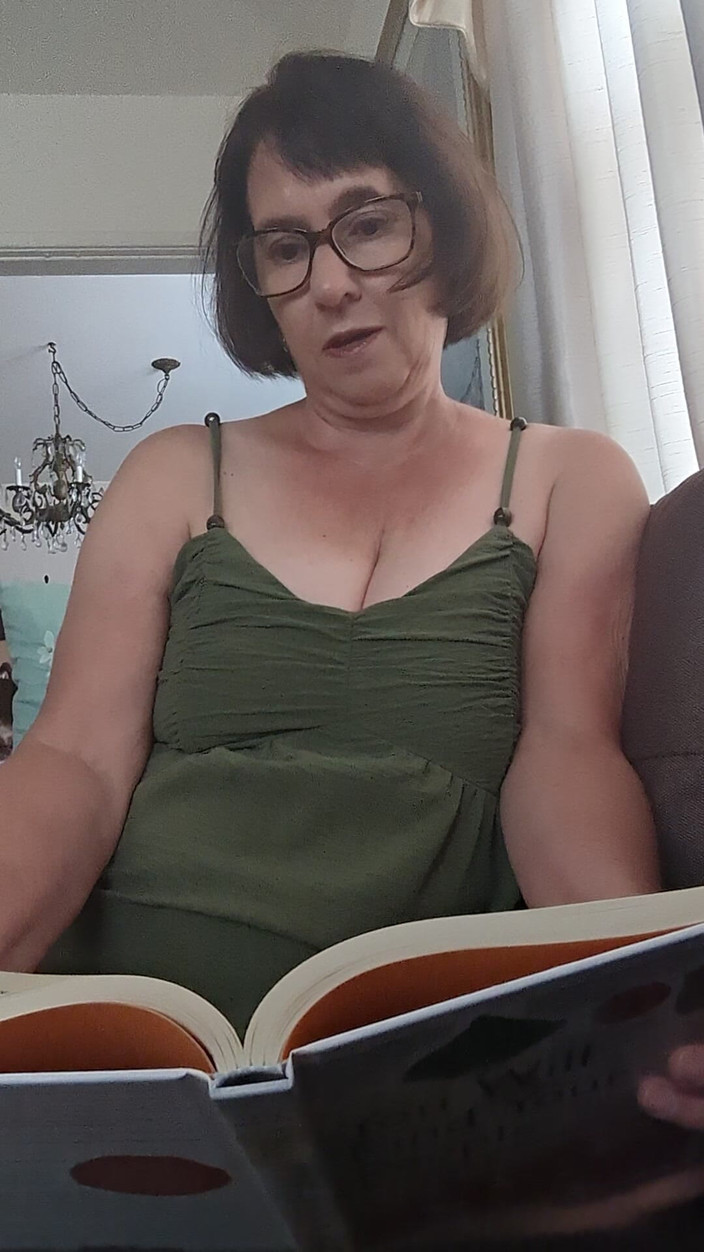 Busty brendaxxx: Stepson Adam Won't Remain a Virgin for Long with Stepmoms...