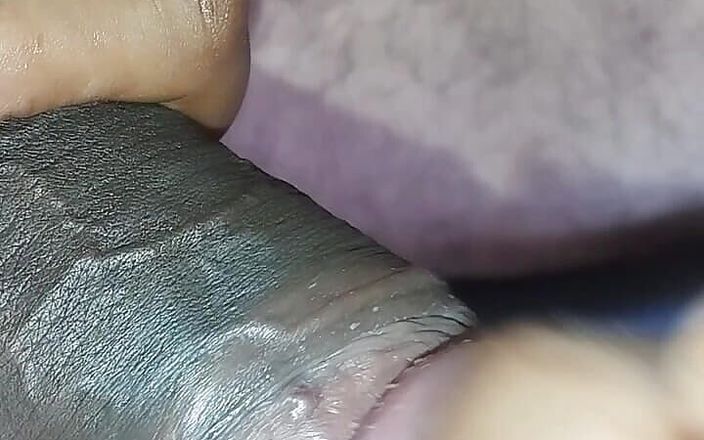 seema: Il latte di bhabhi è uscito, Seema bhabhi ha un cazzo,...