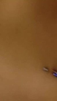 Angela aka Malicia Parker y Leslie - anal y facial