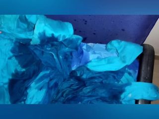 Satin And Silky: Satin Silk piscia porno - urine e piscio su abito di...