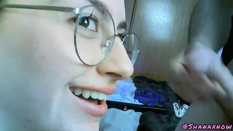 Shanaxnow: Fetiche follando en la nariz