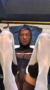 Kinkychrisx - मेरी पहली कोशिश नायलॉन एनकैसमेंट