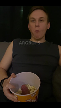 willst du mit mir Popcorn essen?