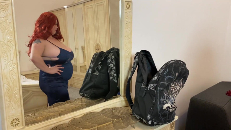 Roxanne Miller: جيسيكا تمتص لبيع الفساتين