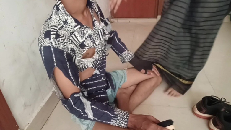 Priya ki Papa: Le ragazze di famiglie ricche devono fare una scopata virale...