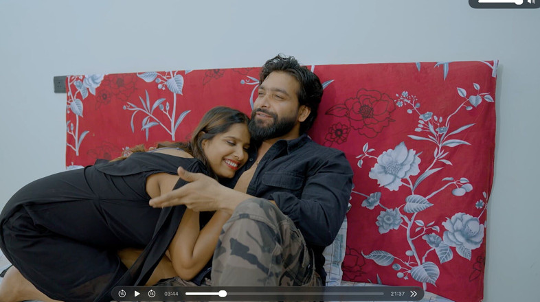 Next short: Ho invitato una ragazza indiana desi a casa per fare...